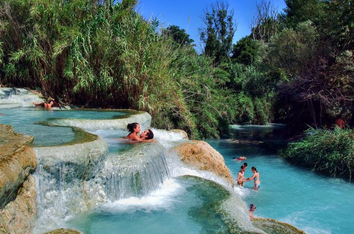 Итальянский Terme di Saturnia Spa & Golf Resort - лучший термальный курорт в мире 2013 года Итальянский Terme di Saturnia Spa & Golf Resort - лучший термальный курорт в мире 2013 года